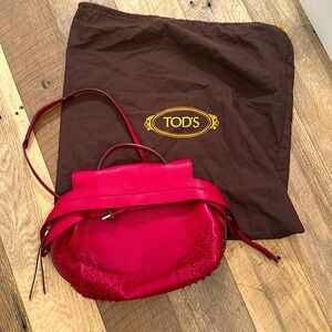 Brand new Tod’s red leather purse